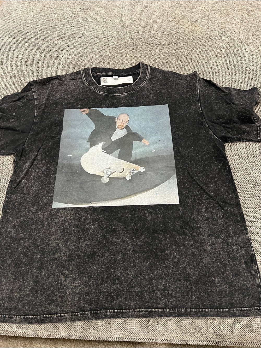 ON SALE!! Black Graphic Skateboard Print Men's T-Shirt